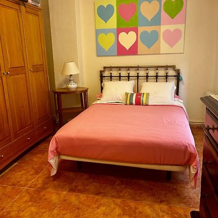 Habitacion Doble O Triple Corazon De Ruzafa 瓦伦西亚 外观 照片